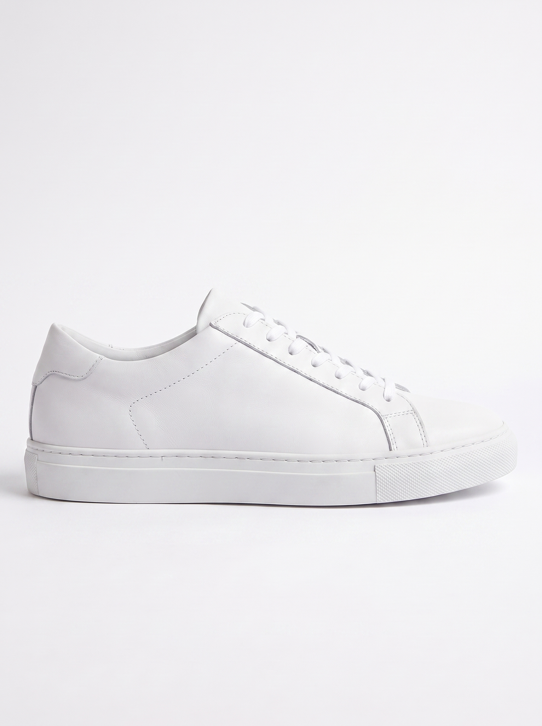 Zapatillas Clásicas Elegantes