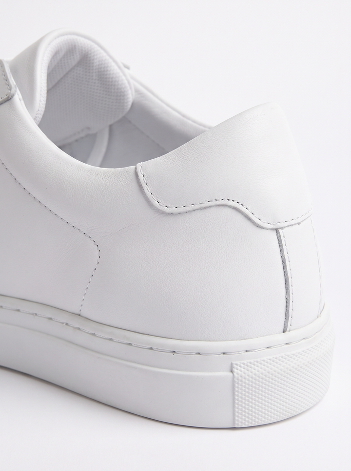 Zapatillas Clásicas Elegantes