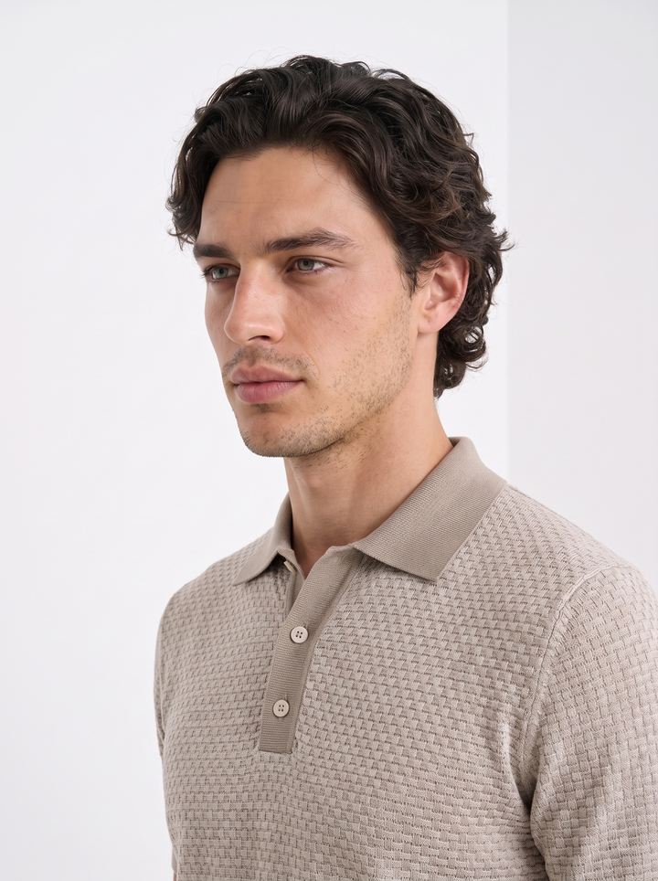 Camiseta Polo de Cuello en V Ligera