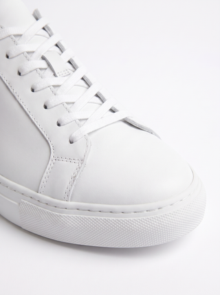 Zapatillas Clásicas Elegantes