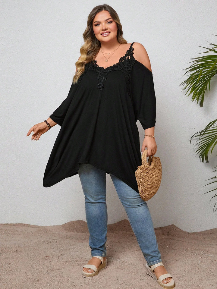 Camiseta Boho de vacaciones, tallas grandes, de encaje floral, corte en frío en los hombros, dobladillo asimétrico