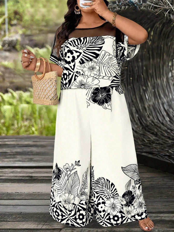 Conjunto de top y pantalones casuales en talla cómoda, con estampado de plantas e inserciones de malla, estilo vacaciones