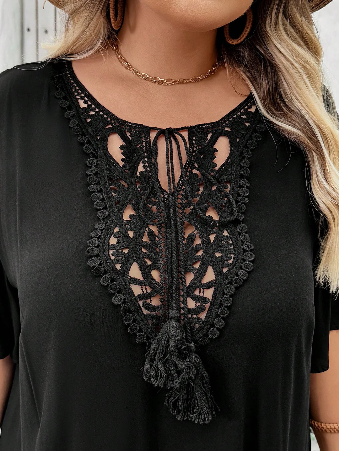 Cubrehombros de verano talla cómoda en red transparente con volantes y abertura lateral