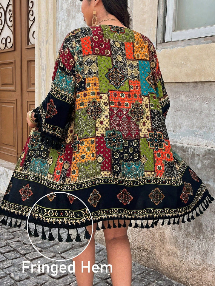 Cárdigan con estampado vintage y flecos en el fondo