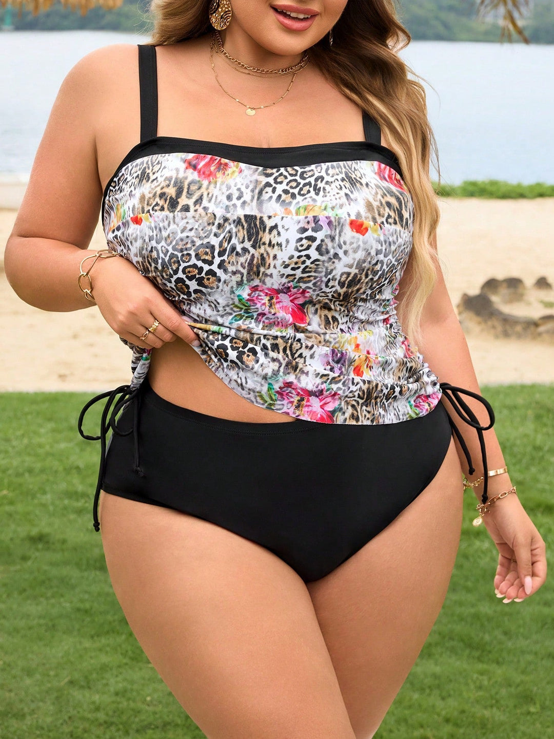 Bañador de dos piezas con estampado de leopardo para mujeres de tallas grandes, bikini sexy con lazo al cuello para vacaciones