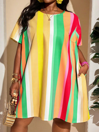 Vestido casual y elegante para mujer curvy y tallas grandes, con cuello redondo y estampado de rayas arcoíris