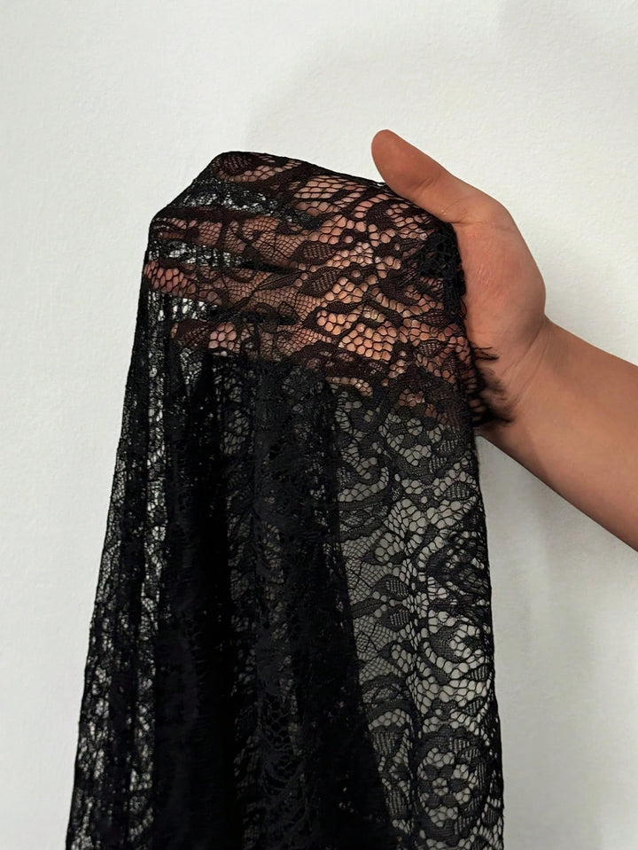 2 piezas Talla cómoda grande Mujer conjunto casual, camiseta negra cómoda y amplia + pantalones amplios de encaje