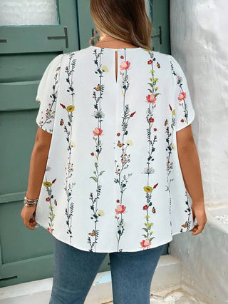 Camisa de verano con estampado floral de encaje y mangas cortas en forma de pétalo para tallas cómodas, adecuada para vacaciones, campo, playa