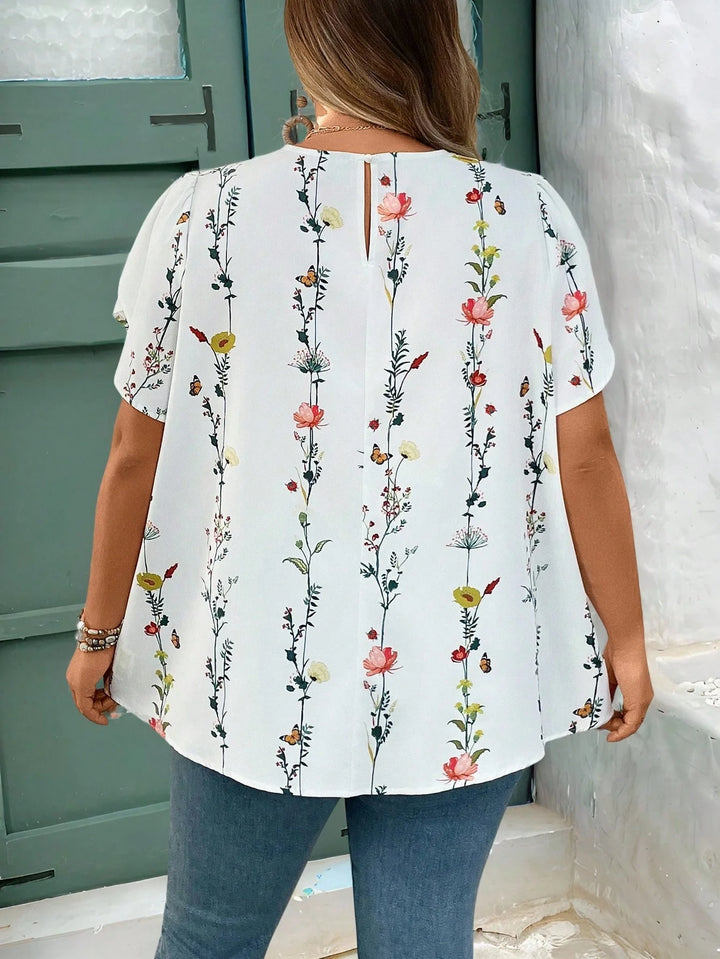 Camisa de verano con estampado floral de encaje y mangas cortas en forma de pétalo para tallas cómodas, adecuada para vacaciones, campo, playa
