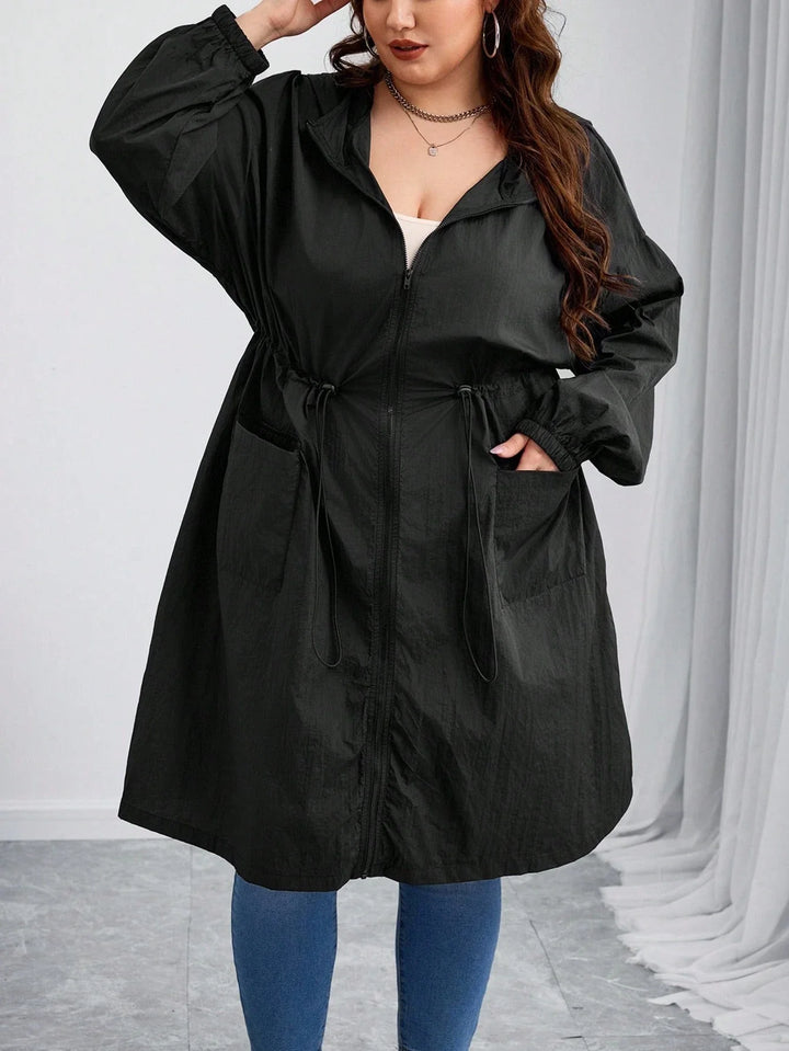 Abrigo largo de mujer tallas cómodas/curvy, negro con cintura fruncida, adecuado para la temporada de otoño/invierno