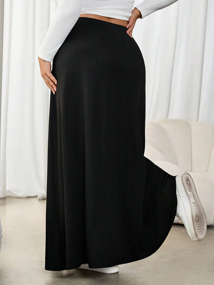 Vestido casual de media longitud a cintura alta para mujeres de tallas grandes, color negro