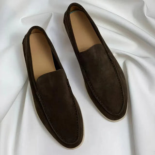 Elvoria | Zapatilla de Suede Premium