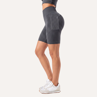 Leggings cortos Elvoria con bolsillo