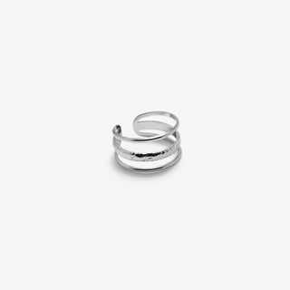 Anillo de tres láminas