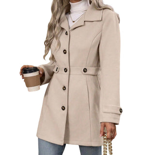 Abrigo Slim Elegante con Botonadura Sencilla